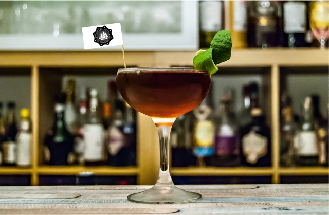 Stegulete scobitoare cocktail